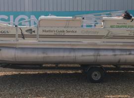 image of a pontoon for crappie fishing on Toledo Bend with Martin's Guide Service